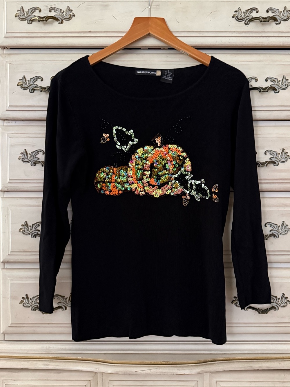 Sweaterworks Halloween Pumpkin Sequin Witchy Sweater Top